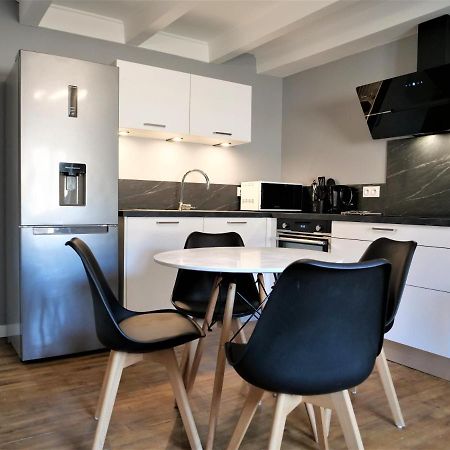 Appartement Moderne Entierement Renove Aurillac Buitenkant foto